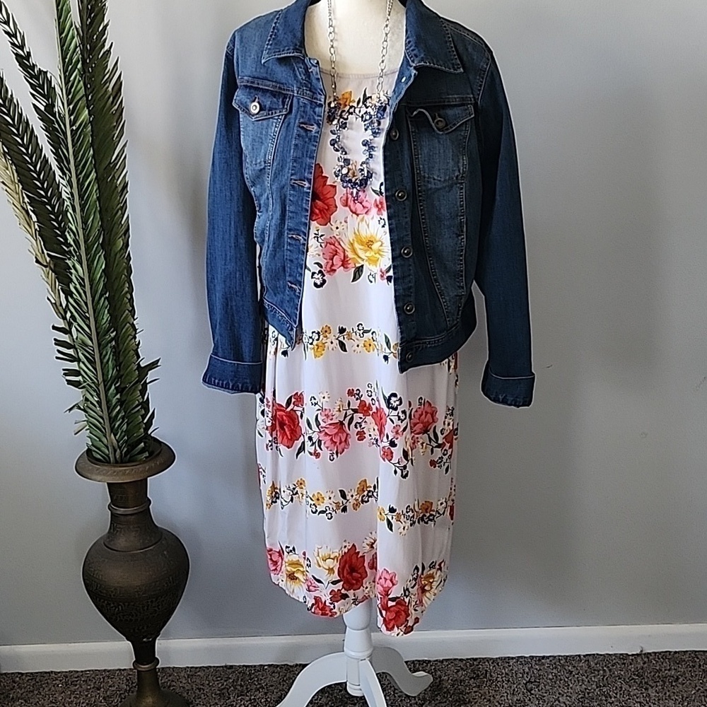 Old Navy gray floral pattern dress with elbow length sleeves - Picture 2 of 14